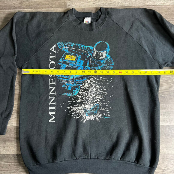 VTG Snowmobile Sweatshirt‎ Fits Large Minnesota Racing Snow Machine Raglan USA - Picture 14 of 16